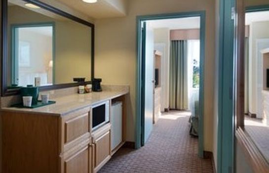 Suite Baymont by Wyndham Fort Myers Airport