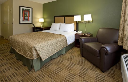 Zimmer Extended Stay America Elmsford