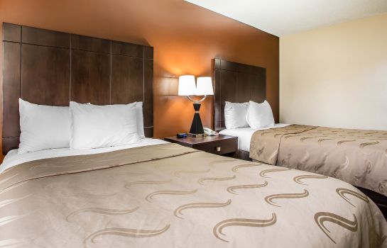 Quality Inn Ohare Airport In Schiller Park Great Prices At Hotel