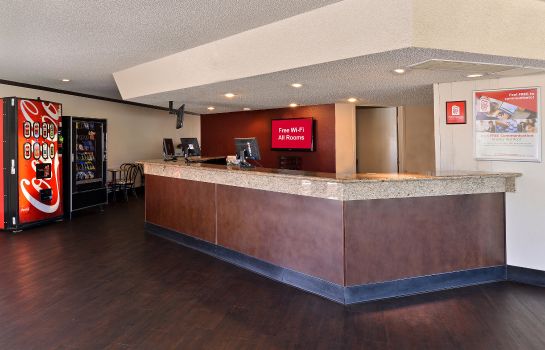 Hotelhalle Rodeway Inn and Suites Fresno