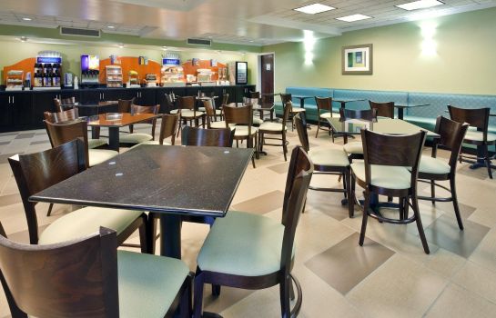 Holiday Inn Express Suites Brentwood North Nashville Area