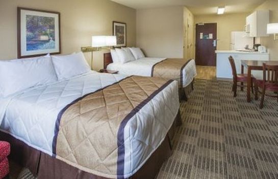 Zimmer Extended Stay America Airport