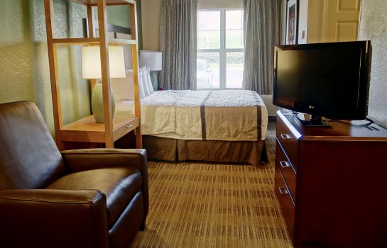 Zimmer Extended Stay America RTP 4919