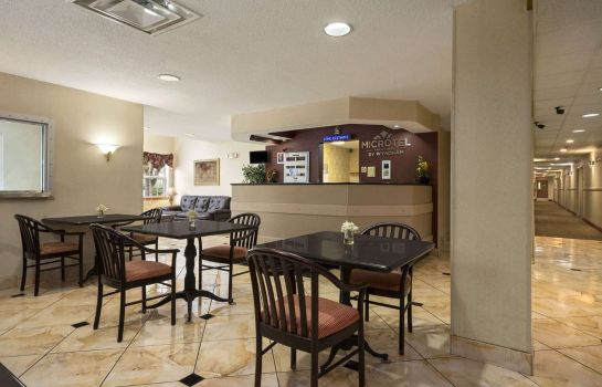 Zimmer Microtel Charlotte Airport
