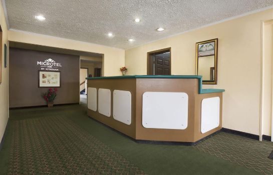 Hotelhalle Microtel Inn and Suites by Wyndham Columbia/Fort Jackson N