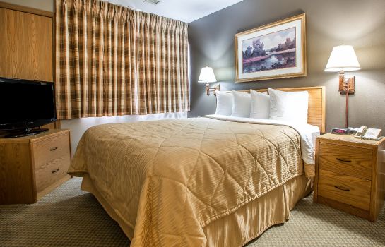 Zimmer MainStay Suites Cedar Rapids