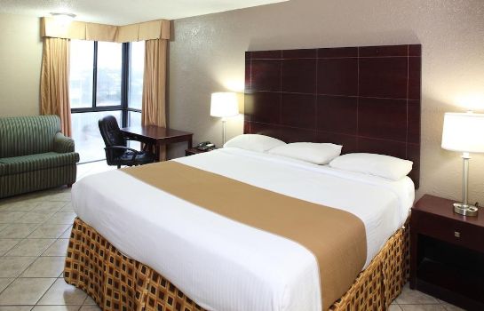 Standard room Beachside Resort Hotel