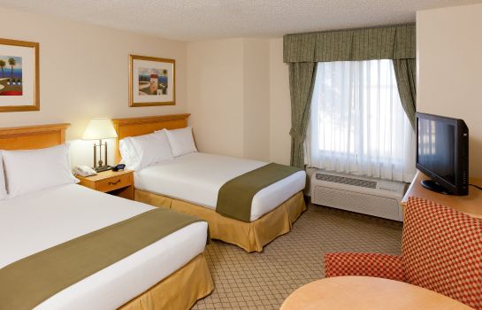 Holiday Inn Express Suites Nearest Universal Orlando