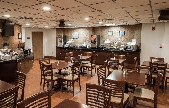 Restaurant Sleep Inn and Suites Buffalo Airport