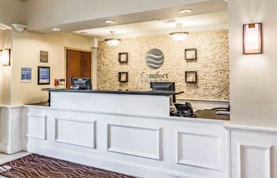Lobby Comfort Inn and Suites Lookout Mountain