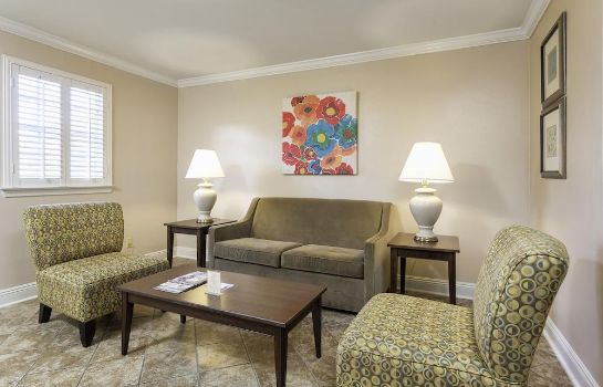 Info French Quarter Suites Hotel
