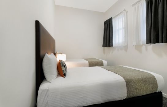 Hotel Quest On Bourke Melbourne Hotel Info
