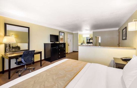 Zimmer Quality Inn and Suites Gallup I-40 Exit