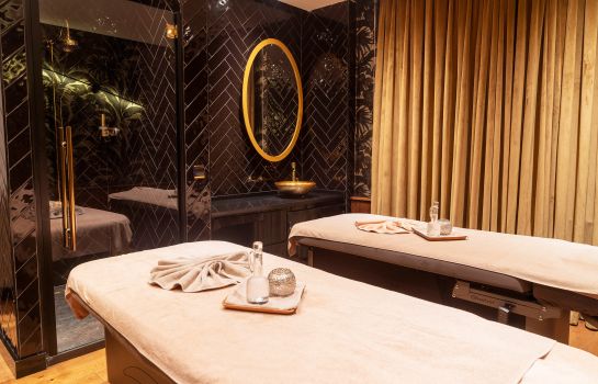 Hotel Ramada Plaza By Wyndham Istanbul City Center Great Prices At Hotel Info
