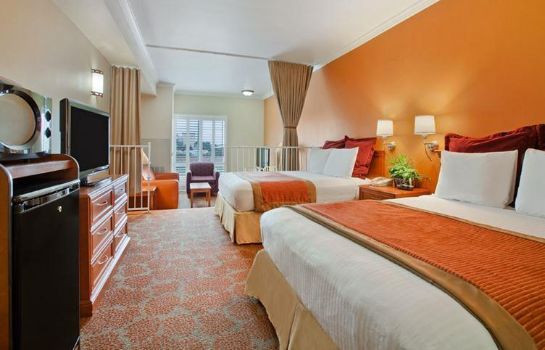 Desert Palms Hotel Suites In Anaheim Hotel De