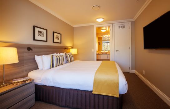 Room Oaks Queenstown Shores Resort