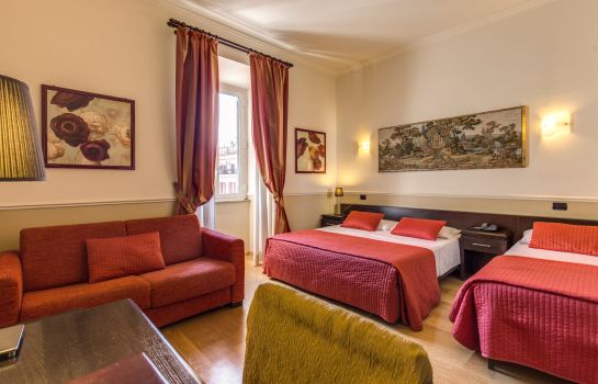 Vierbettzimmer Everest Inn Rome Hotel
