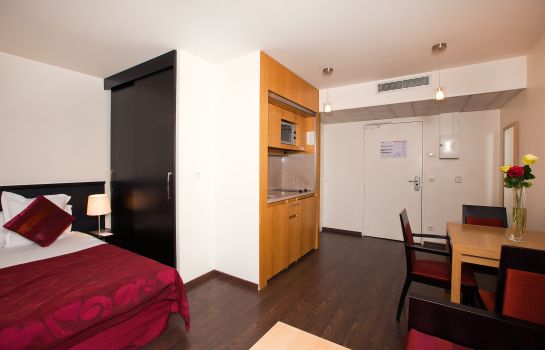 Residhome Val D Europe Apparthotel Montevrain Hotel Info