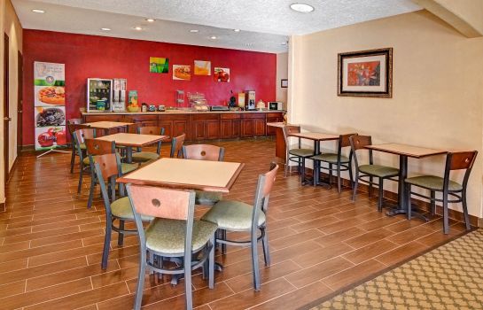 Restaurant Quality Inn and Suites Canton