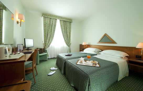 Castagna Palace Hotel By Diva Hotels In Montecchio Maggiore Hotel De