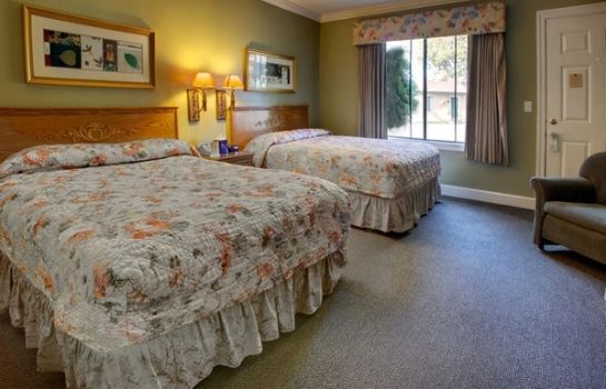 Sea Breeze Inn Cottages Pacific Grove Great Prices At Hotel Info