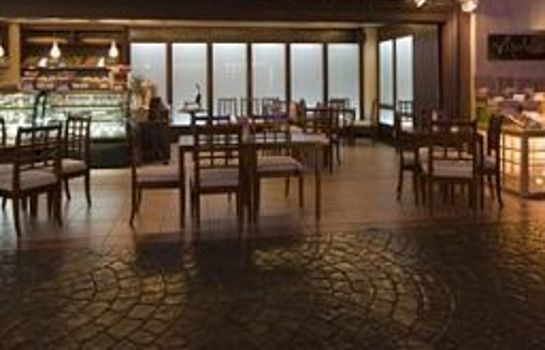 Restaurant Waterfront Cebu Hotel & Casino