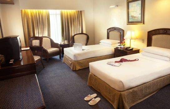 Room Waterfront Cebu Hotel & Casino