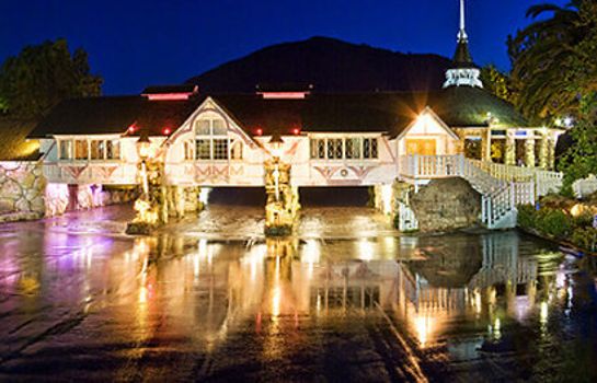 Madonna Inn In San Luis Obispo Hotel De
