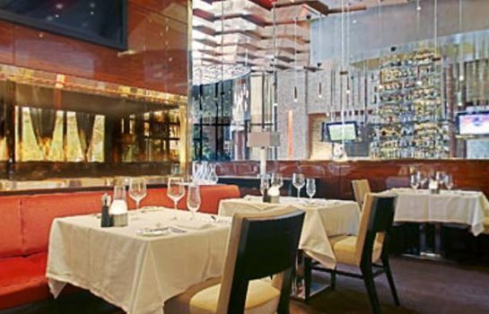 Red rock casino resort and spa restaurants