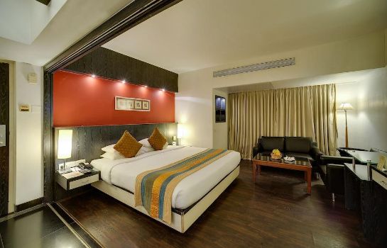 Ramee Guestline Hotel Khar Mumbai Great Prices At Hotel Info Hinduja hospital & medical research centre and shivaji park. ramee guestline hotel khar mumbai