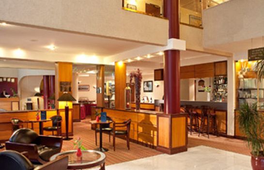 Hall de l'hôtel L'Amirauté Brest Oceania Hotels