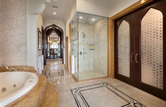 Suite Shangri La Qaryat Al Beri Abu Dhabi