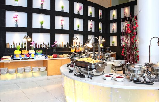 Breakfast buffet Village Hotel Changi by Far East Hospitality