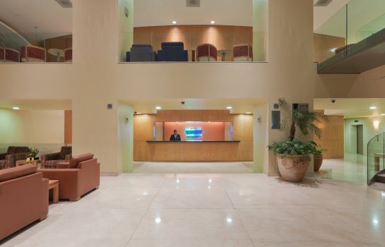 Vestíbulo del hotel Holiday Inn Express MEXICO REFORMA