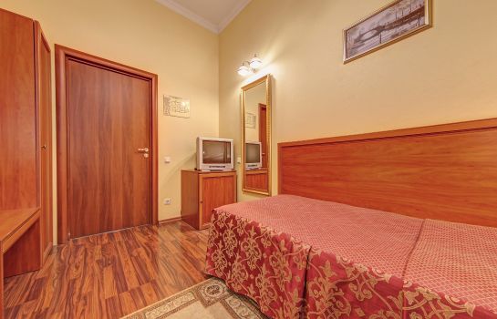 Single room (standard) Aurora Hotel