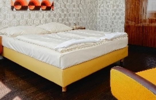 Ostel Das Ddr Hostel In Berlin Hotel De