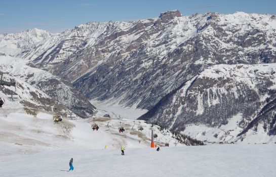 Alpen Village Livigno Hotel Alpen Village Hotel Livigno Great Prices At Hotel Info hotel info
