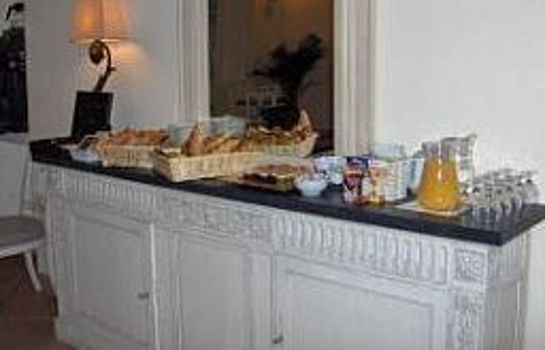 Frühstücks-Buffet Chateau de Lazenay