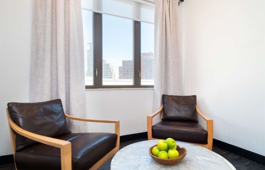 Hilton Garden Inn New York Tribeca Great Prices At Hotel Info