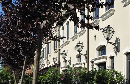 Hotel Sumahan On The Water Istanbul Great Prices At Hotel Info