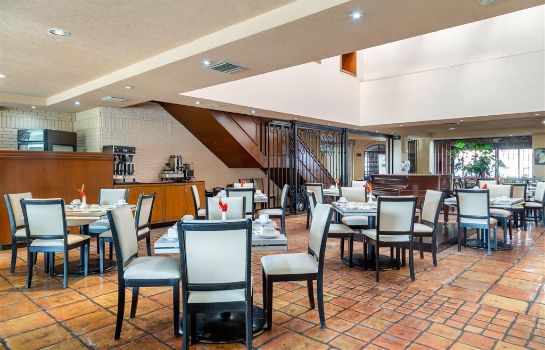 Restaurant Quality Inn and Suites Saltillo Eurotel