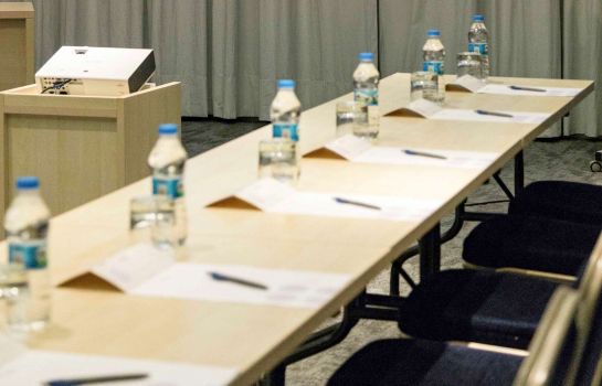 Hotel Novotel Istanbul Zeytinburnu Great Prices At Hotel Info