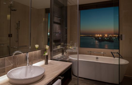 Info InterContinental Hotels DUBAI FESTIVAL CITY