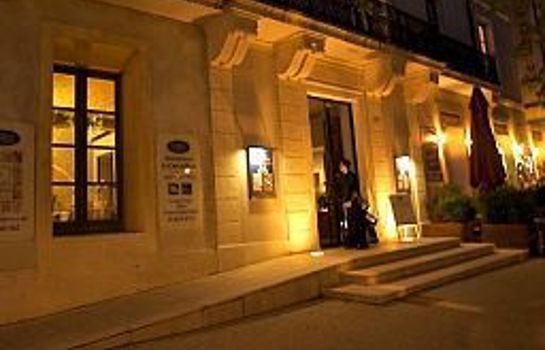 Appart Hotel Odalys Cheval Blanc Nimes Great Prices At Hotel Info