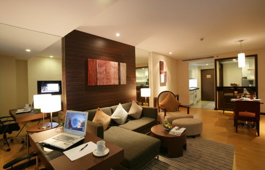 Suite Legacy Suites Hotel Sukhumvit