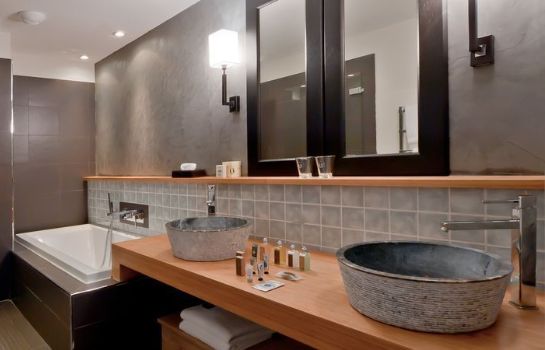 Cuarto de baño Le Couvent des Minimes - Hotel & Spa