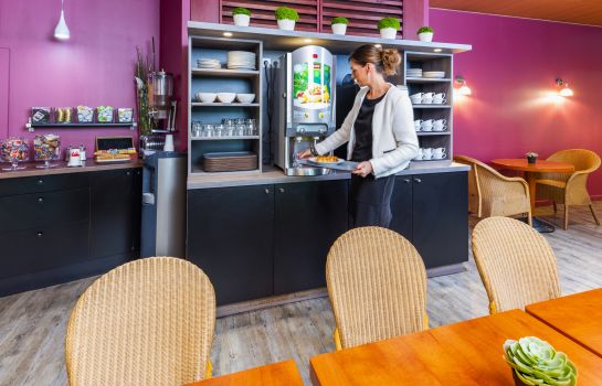 Teneo Apparthotel Bordeaux Gare Saint Jean Residence Hoteliere Great Prices At Hotel Info