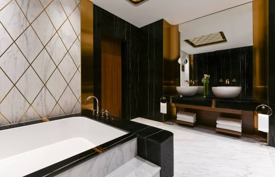 Info The Ritz-Carlton Doha