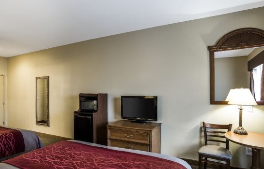 Room Quality Inn and Suites