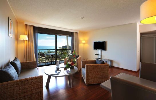 Hotel Hilton Noumea La Promenade Residences Noumea Hotel Info